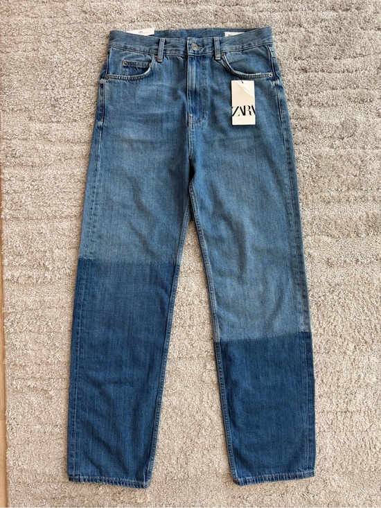 Zara Denim - NWT Zara Size 4 Two Tone Mid Rise Relaxed Fit Jeans